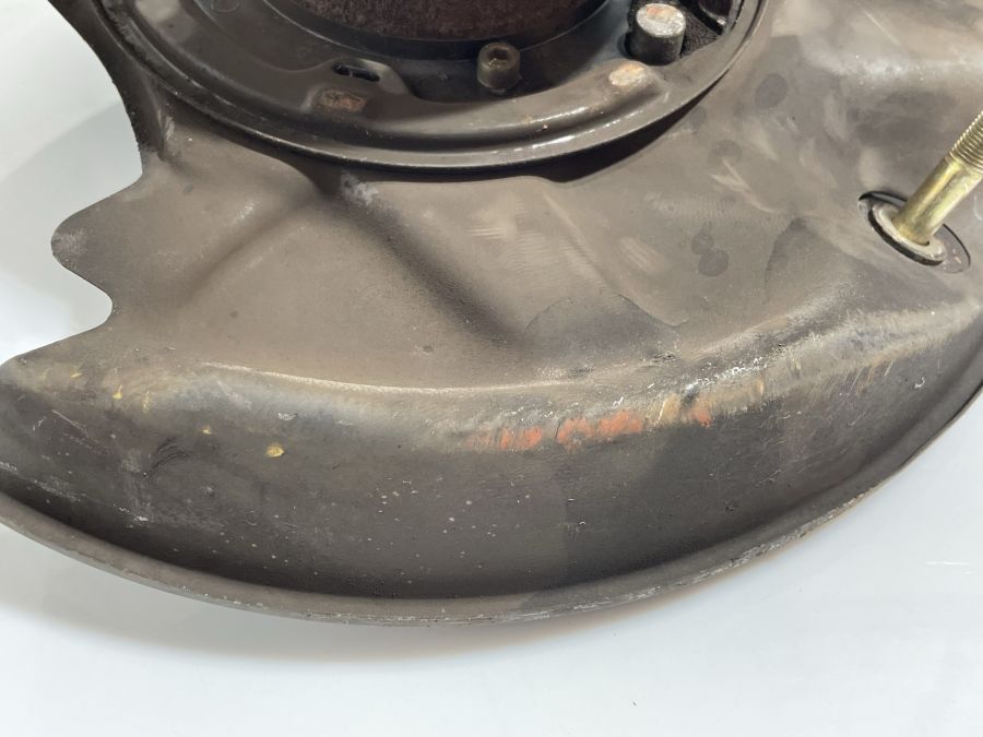 2013574705 | Mercedes 500SL | R129 Rear right wheel hub