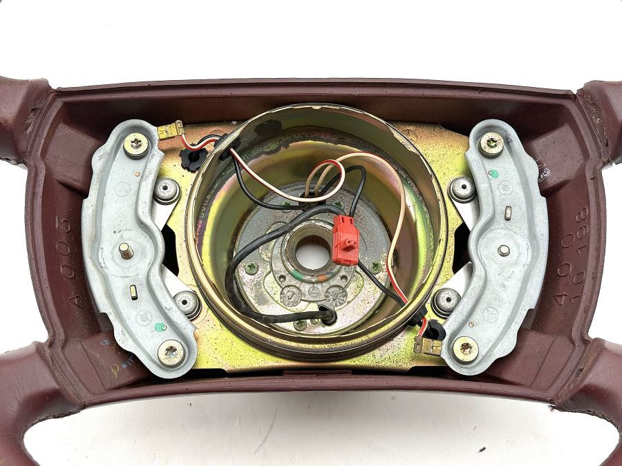 2014602403 1294600098 | Mercedes 300SL-24 | R129 Steering wheel