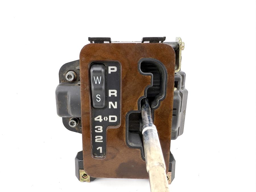 2022670237 2022670537 1402770298 | Mercedes SL500 | R129 Gear selector shifter