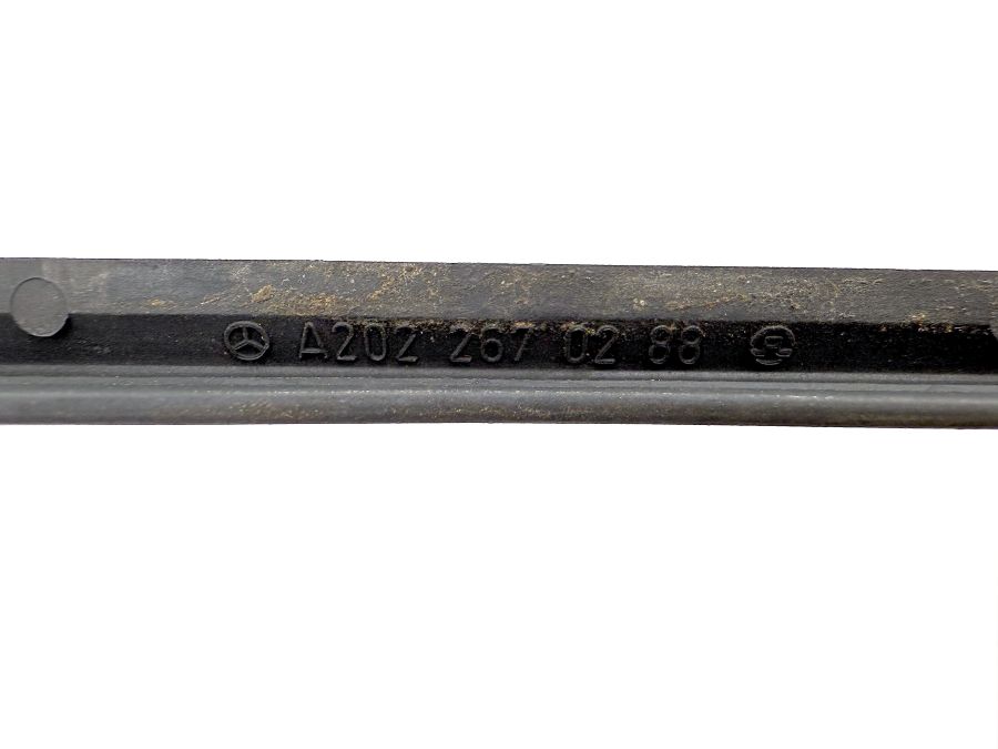 2022670288 | Mercedes SL500 | R129 Gear selector surround trim