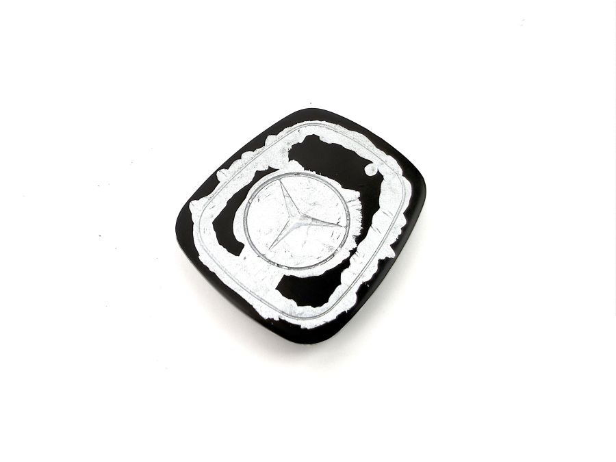 2022670934 | Mercedes SL-Class | R129 Shift knob badge