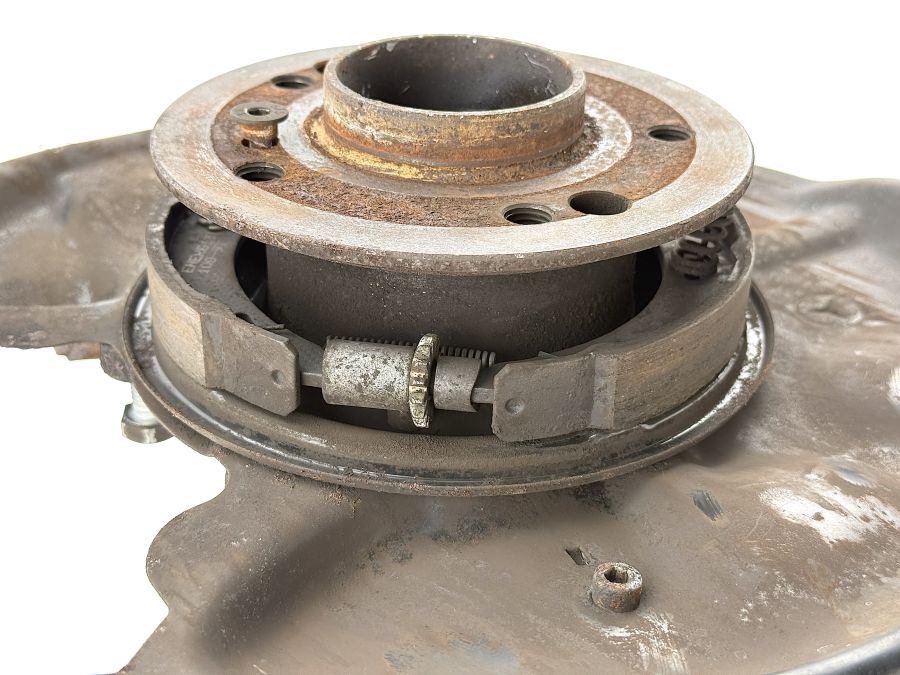 2023509408 2104201444 1293500046 | Mercedes SL500 | R129 Rear left wheel hub