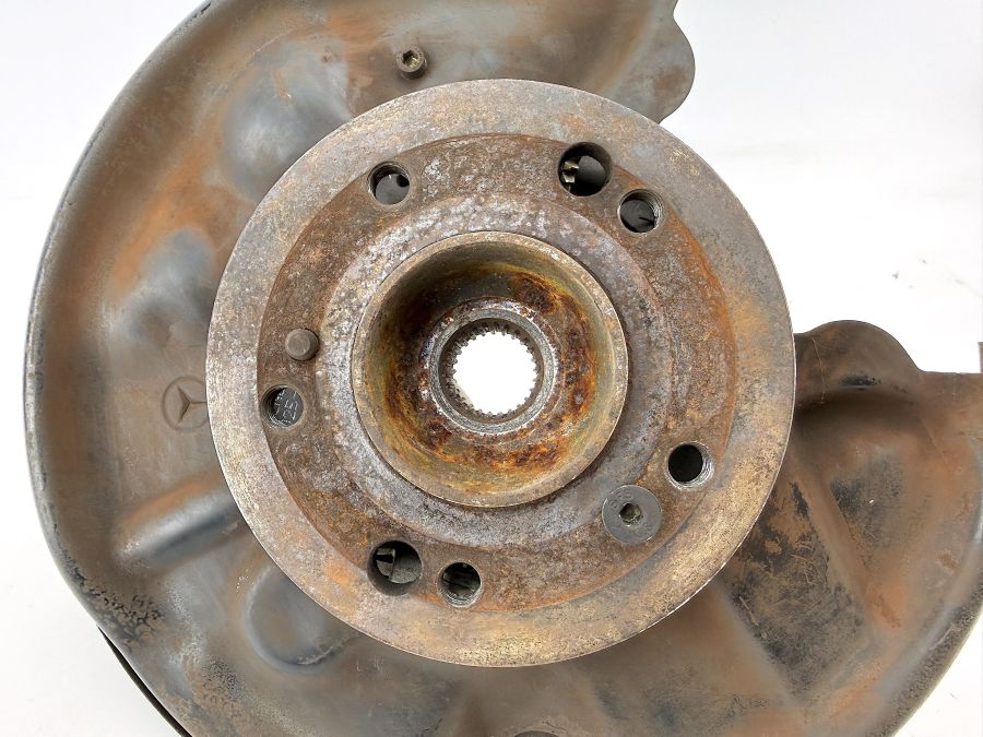 2023509408 2104201444 1293500046 | Mercedes SL500 | R129 Rear left wheel hub