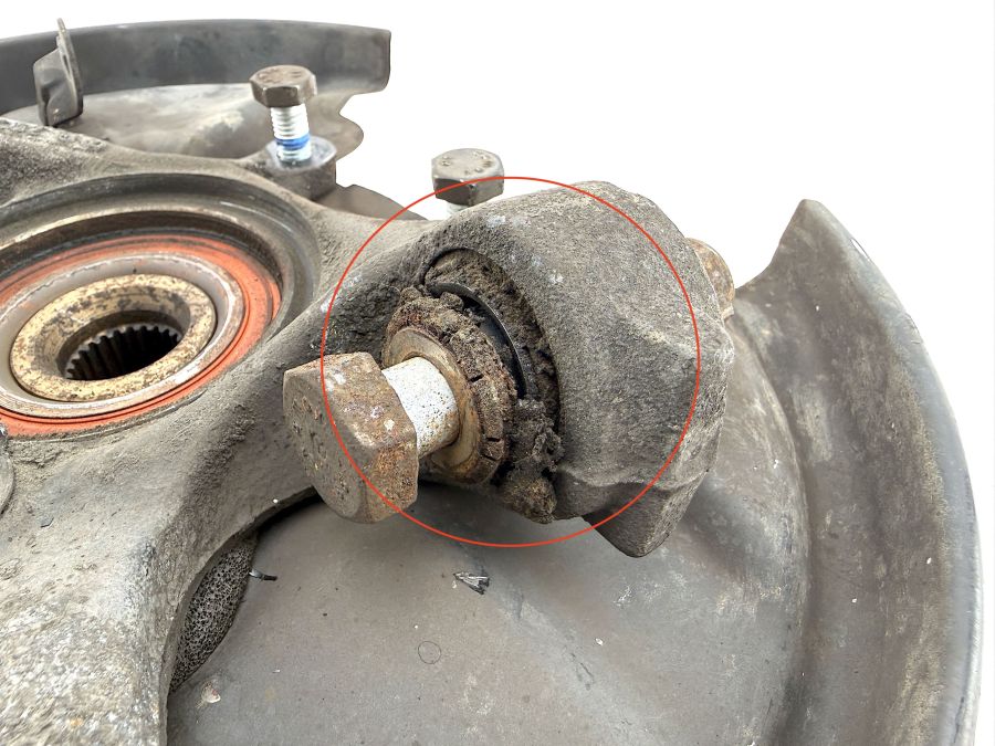 2023509508 1293500046 1294200985 | Mercedes SL500 | R129 Rear right wheel hub