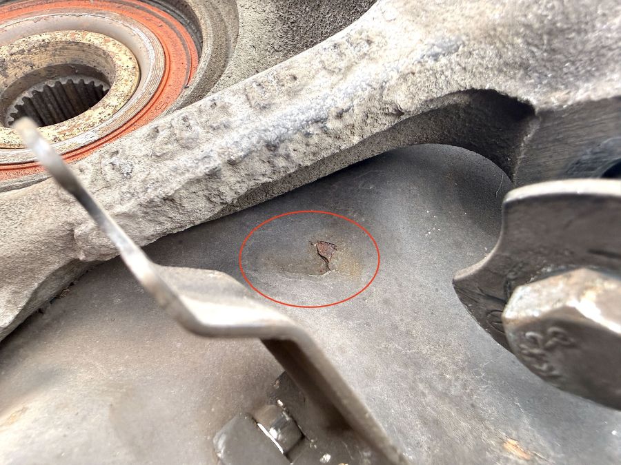 2023509508 1293500046 1294200985 | Mercedes SL500 | R129 Rear right wheel hub