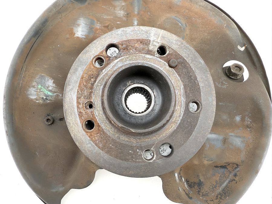2023509508 1293500046 2104201544 | Mercedes SL500 | R129 Rear right wheel hub