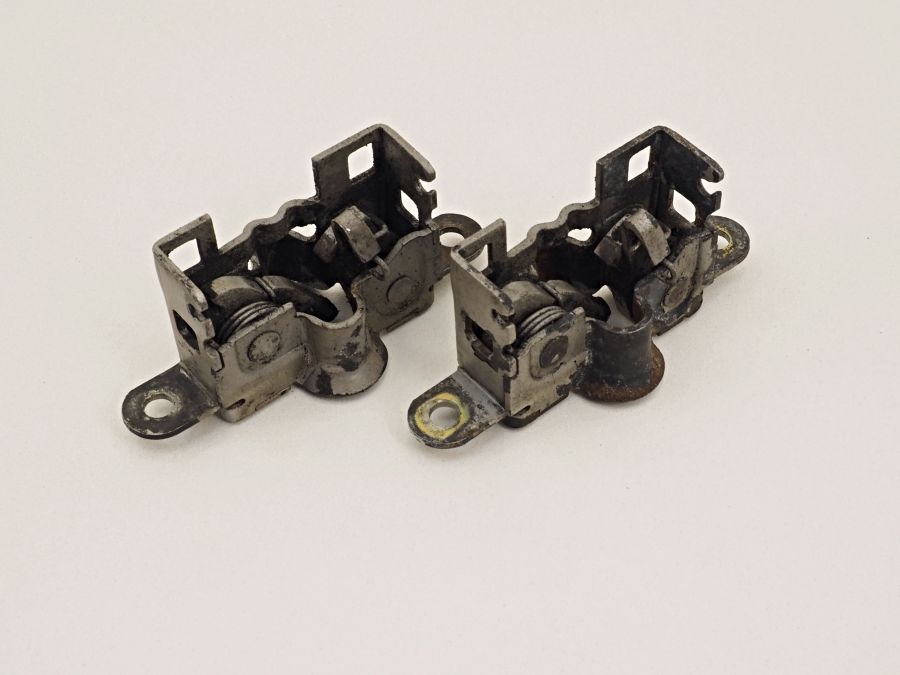 2028800160 | Mercedes S350 | W140 Hood locks pair