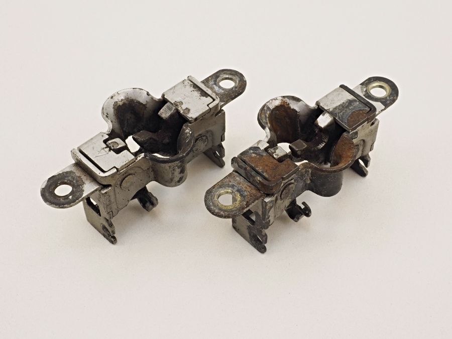 2028800160 | Mercedes S350 | W140 Hood locks pair