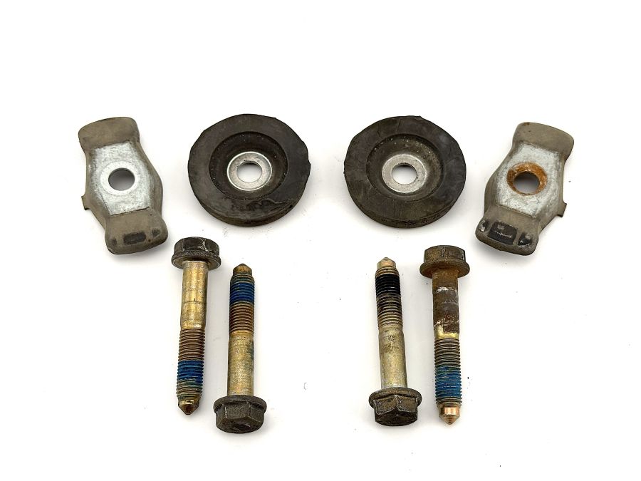 2029900504 1293520146 2013521246 | Mercedes SL500 | R129 Rear subframe screws