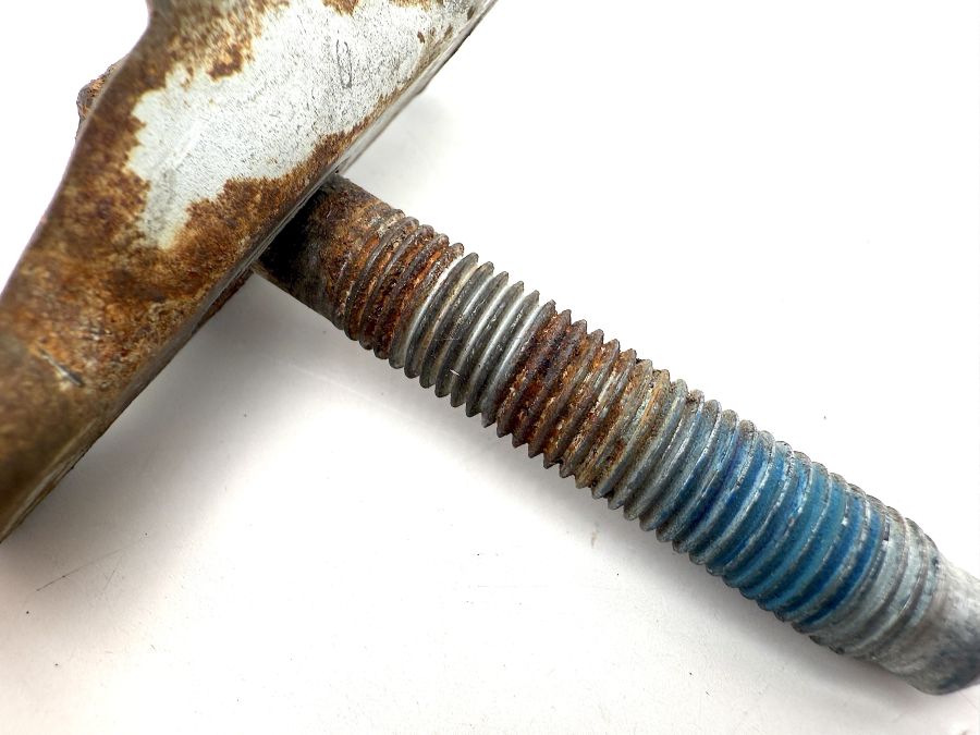 2029900504 2023520446 | Mercedes SL500 | R129 Rear subframe screws