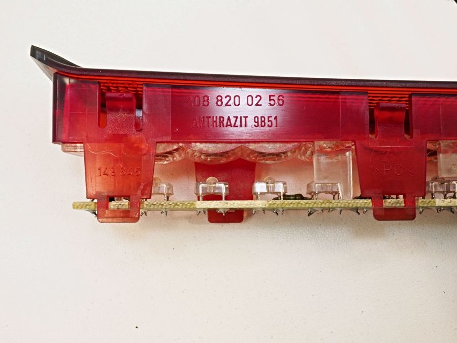 2088200256 2205400209 | Mercedes S500 | W220 Brake light