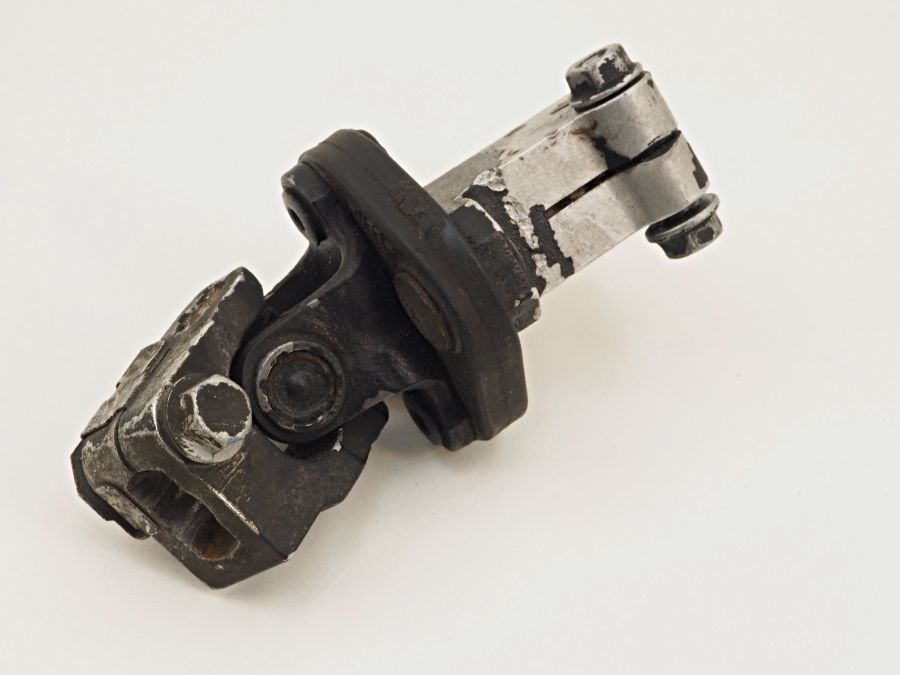 2104600110 2104620046 | Mercedes S350 | W140 Steering cross joint