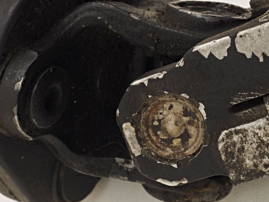 2104600110 2104620046 | Mercedes S350 | W140 Steering cross joint