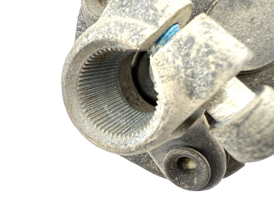 2104620146 1234600210 | Mercedes SL500 | R129 Steering column shaft joint 2104620146 1234600210 | Mercedes SL500 | R129 Steering column shaft joint