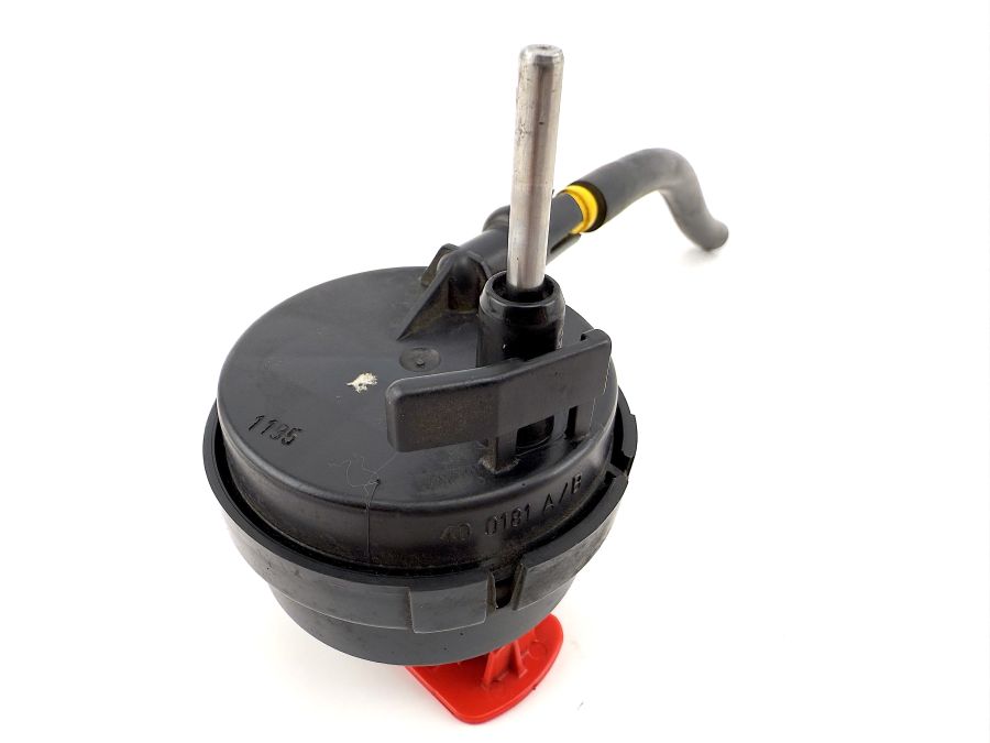 2108001175 1179970982 | Mercedes SL500 | R129 Fuel filler cap vacuum locker