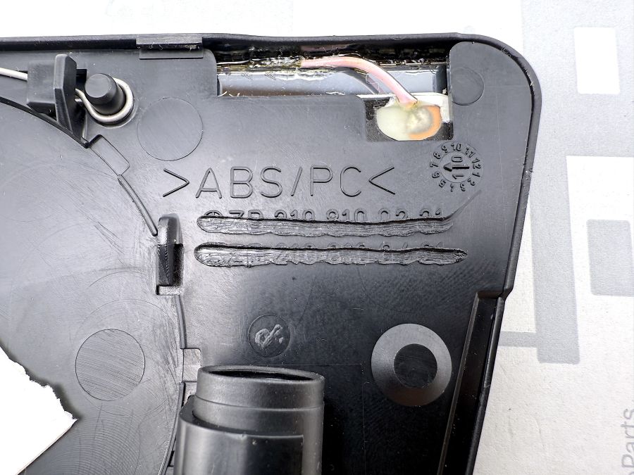 2108100221 621412 2108100421 | Mercedes SL-Class | R129 ULO dimming mirror glass- right