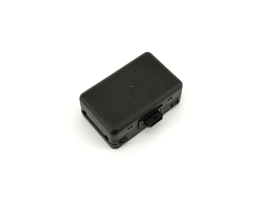 2108205710 | Mercedes SL500 | R129 Front windshield rain sensor 2108205710 | Mercedes SL500 | R129 Front windshield rain sensor