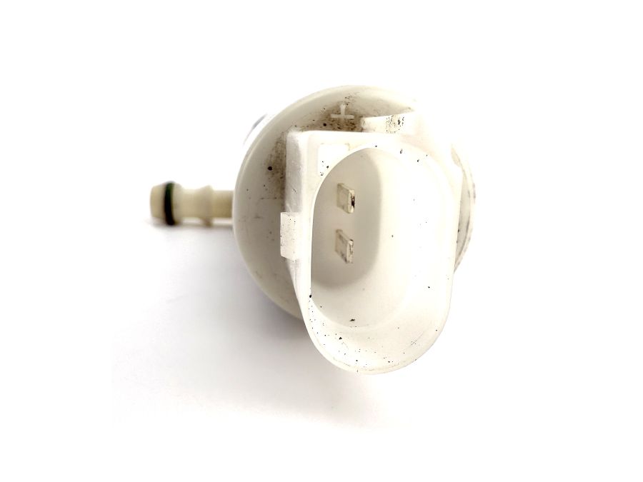 2108690821 2108691121 | Mercedes SL500 | R230 Windshield and headlight washer pumps