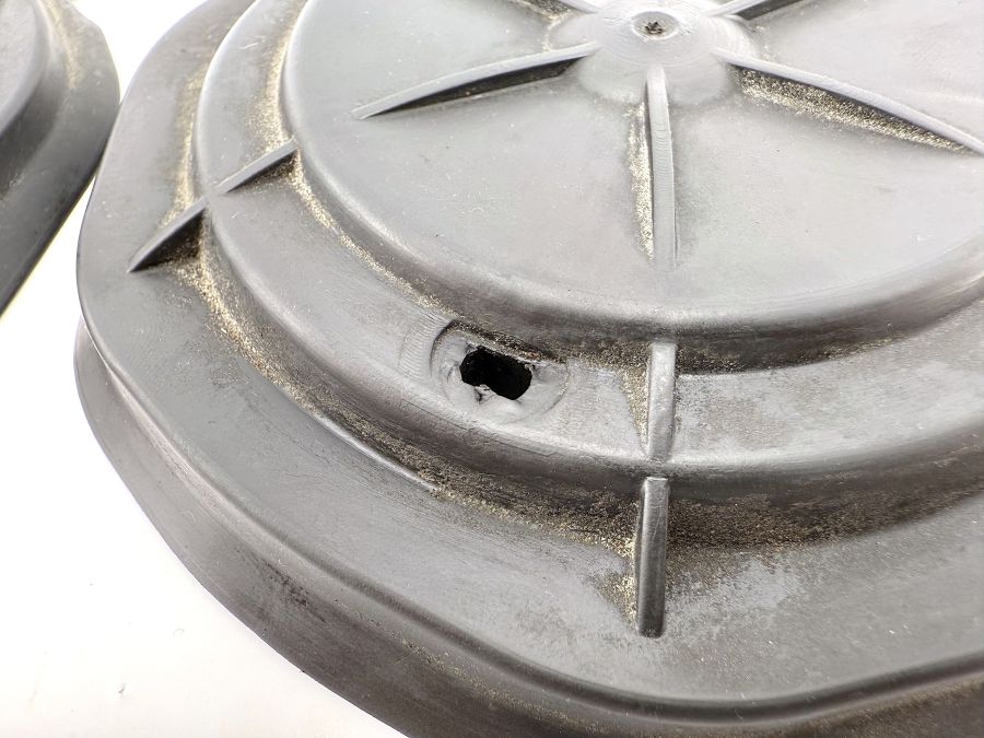 2123270186 | Mercedes E250 | W212 Front shock absorber dust cap