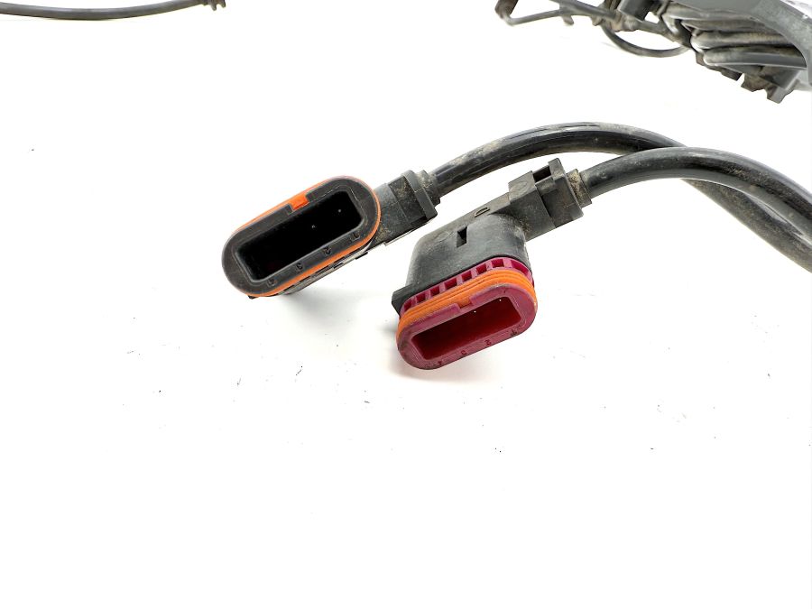 2125402705 2125401705 2125402117 | Mercedes E250 | W212 ABS Rear right wheel speed sensor