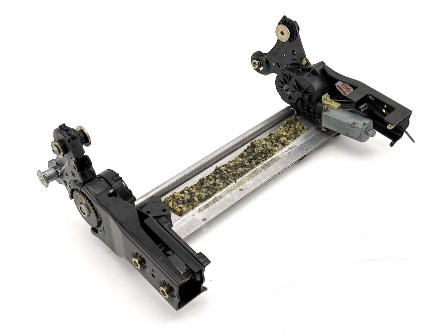 2158200142 2208203226 2158200242 | Mercedes SL500 | R230 Left and Right seat backrest frame motors