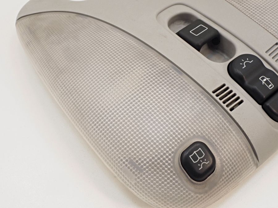 2158200601 | Mercedes S500 | W220 Overhead dome light lamp