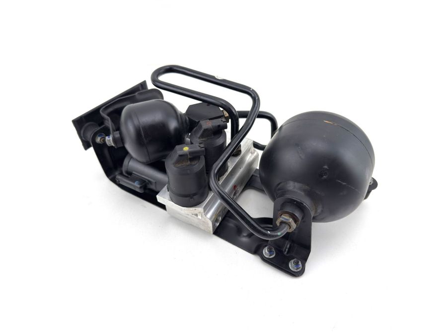 2203200358 2203280031 2203270113 | Mercedes SL500 | R230 ABC hydraulic rear left valve block