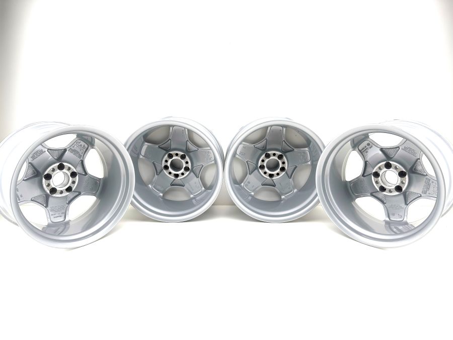 2204010902 2204010802 | Mercedes S500 | W220 R18 AMG Wheels