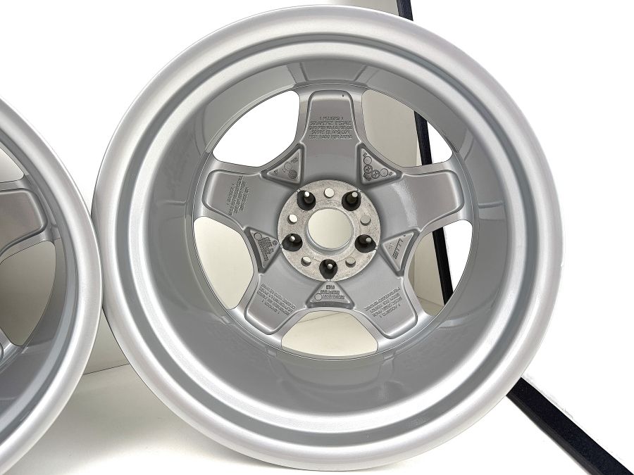 2204011802 2204011902 | Mercedes S500 | W220 R18 AMG Wheels