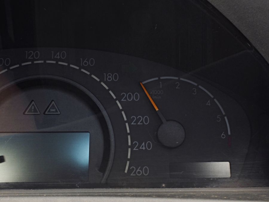 2205403111 2205420058 | Mercedes S500 | W220 Instrument cluster speedometer