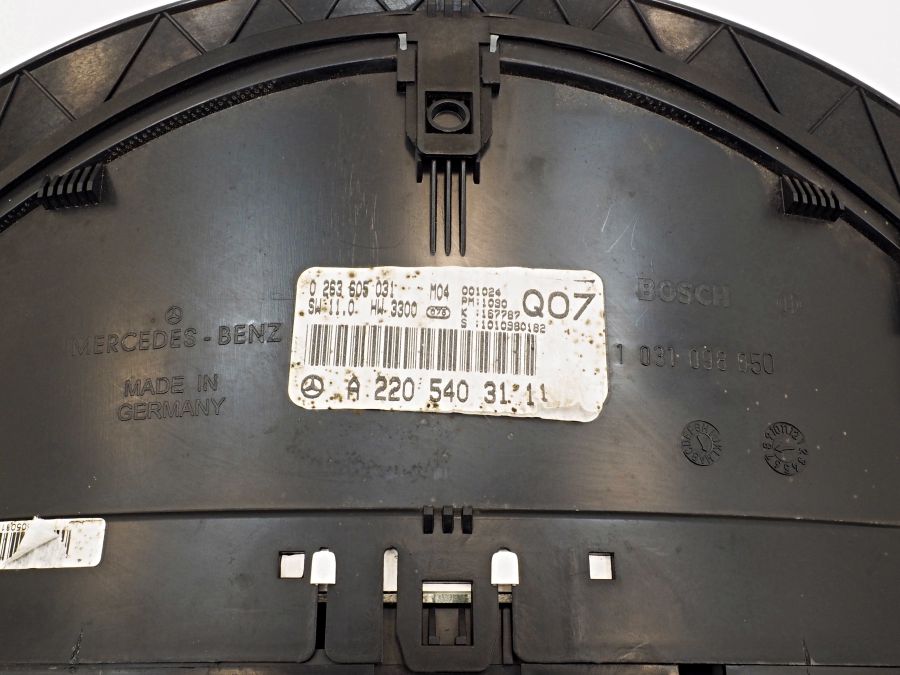2205403111 2205420058 | Mercedes S500 | W220 Instrument cluster speedometer