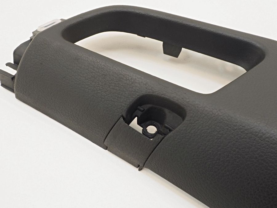 2207300331 2207370341 2207304131 | Mercedes S500 | W220 Rear left door seat module trim