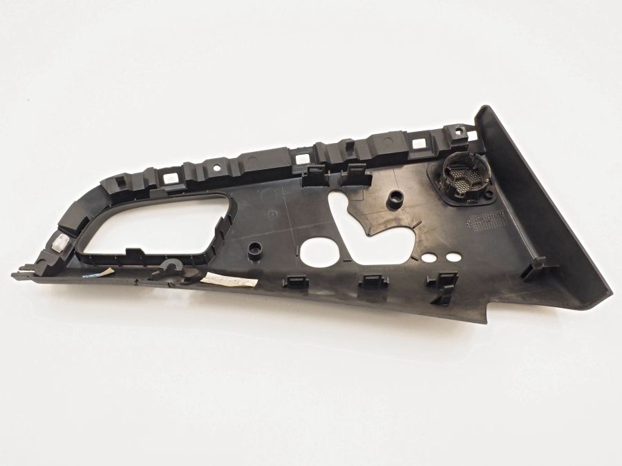 2207301031 2207370441 22073010317211 | Mercedes S500 | W220 Rear right door seat module trim 2207301031 2207370441 22073010317211 | Mercedes S500 | W220 Rear right door seat module trim