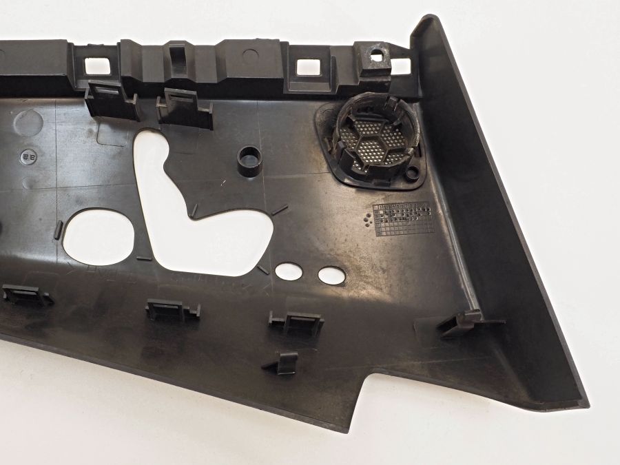 2207301031 2207370441 22073010317211 | Mercedes S500 | W220 Rear right door seat module trim 2207301031 2207370441 22073010317211 | Mercedes S500 | W220 Rear right door seat module trim