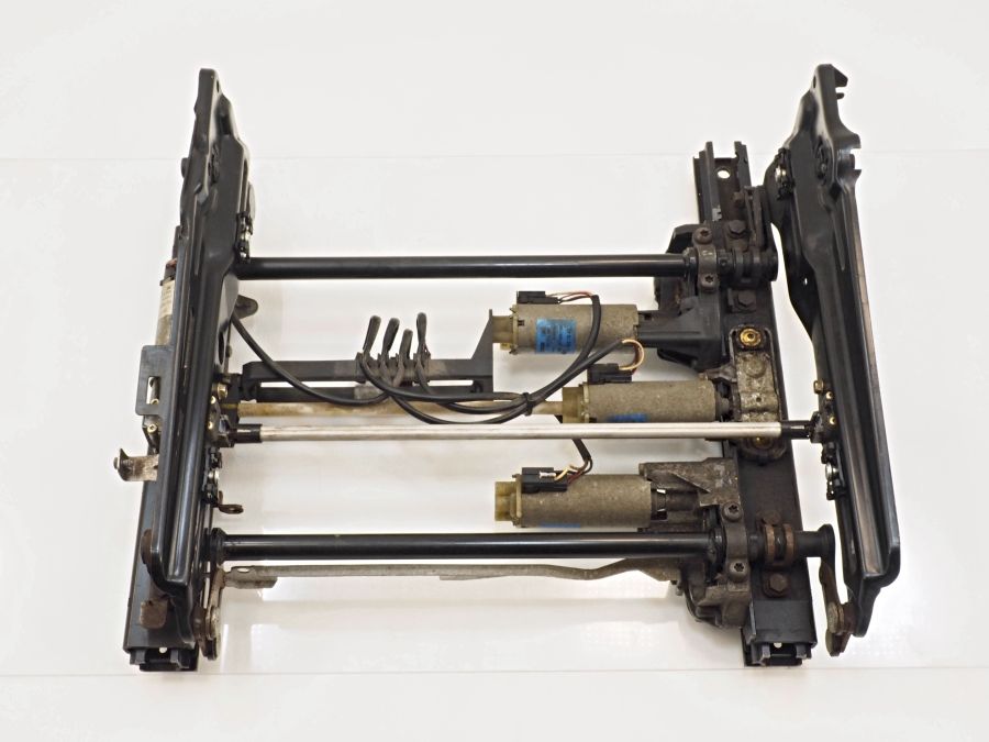 2209100436 2209101636 2208201542 | Mercedes S500 | W220 Front right seat electric adjustment frame