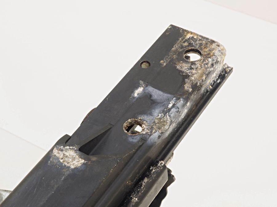 2209100436 2209101636 2208201542 | Mercedes S500 | W220 Front right seat electric adjustment frame