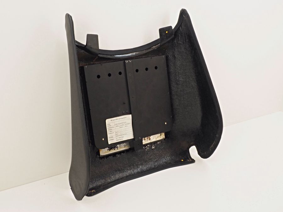 2209102039 22091020399B95 2209103239 | Mercedes S500 | W220 Front seat rear trim with folding table