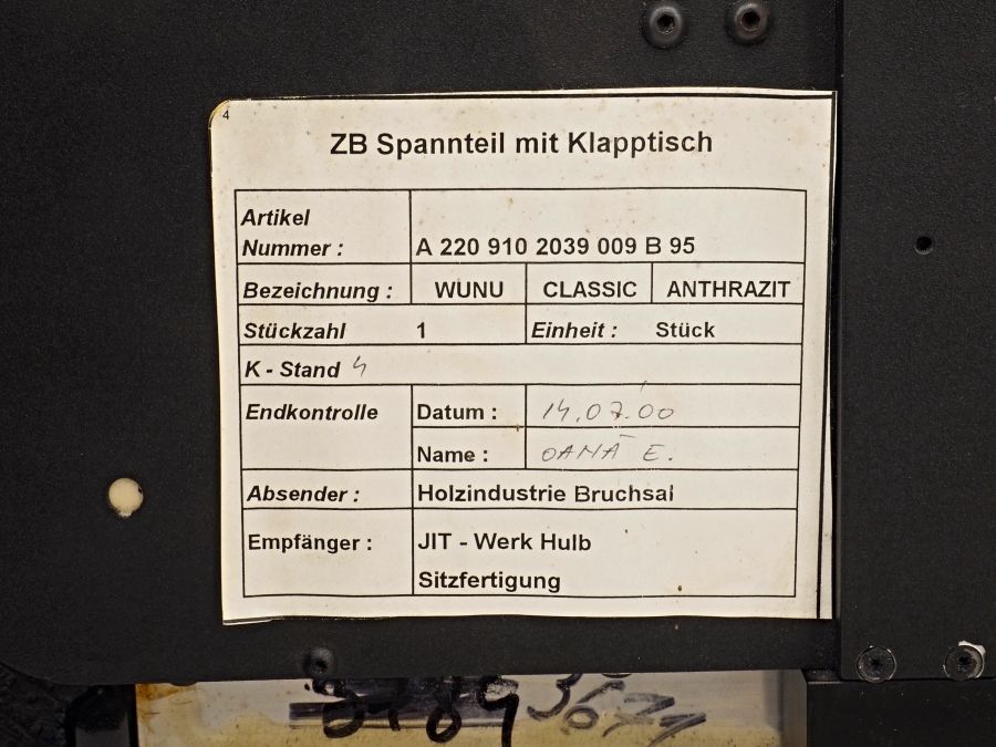 2209102039 22091020399B95 2209103239 | Mercedes S500 | W220 Front seat rear trim with folding table