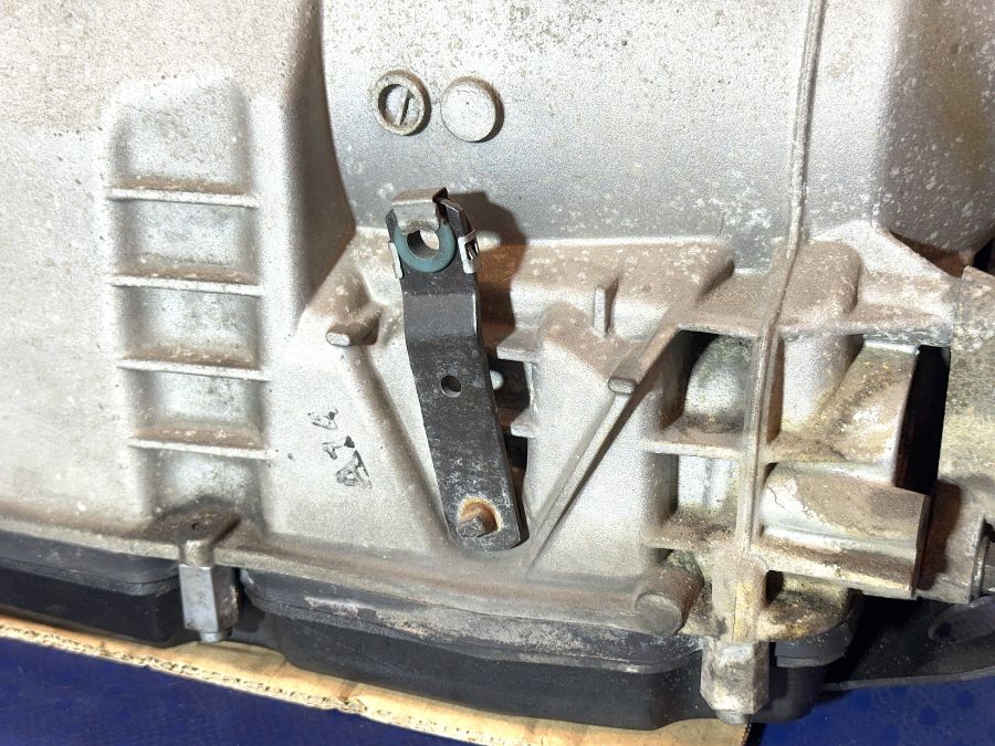 2302700700 1402712601 1402500802 | Mercedes SL55 | R230 AMG Gearbox 722.643