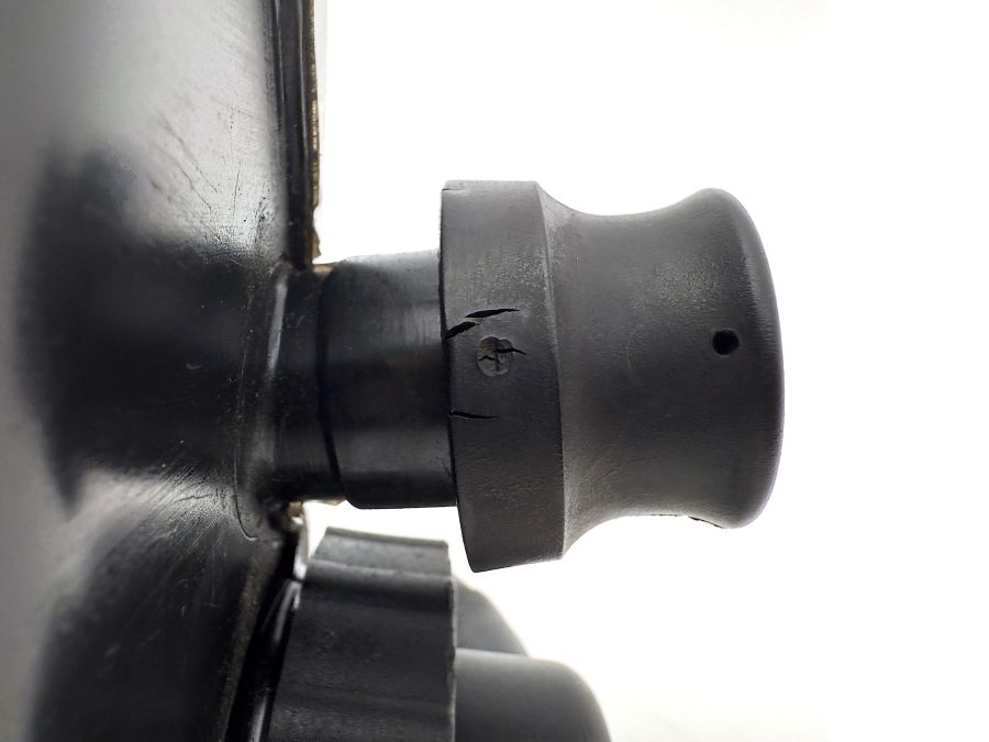 2303200014 2103270021 2103270072 | Mercedes SL500 | R230 ABC suspension oil reservoir