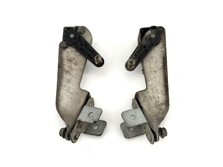 2303200432 0025428818 | Mercedes SL500 | R230 Rear suspension height level sensors