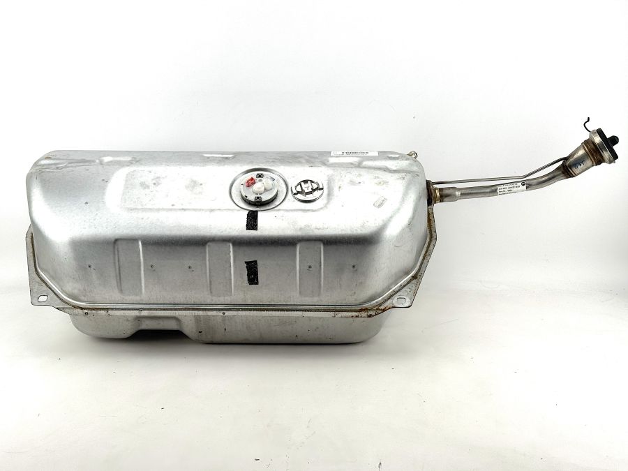2304703501 2304700720 2306820341 | Mercedes SL55 | R230 AMG Fuel tank