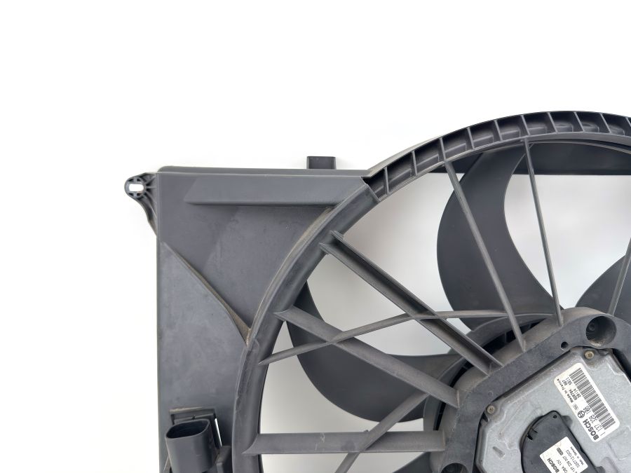 2305000093 2305000593 | Mercedes SL500 | R230 Engine radiator cooling fan module