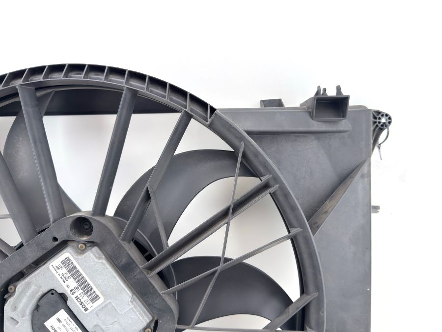 2305000093 2305000593 | Mercedes SL500 | R230 Engine radiator cooling fan module