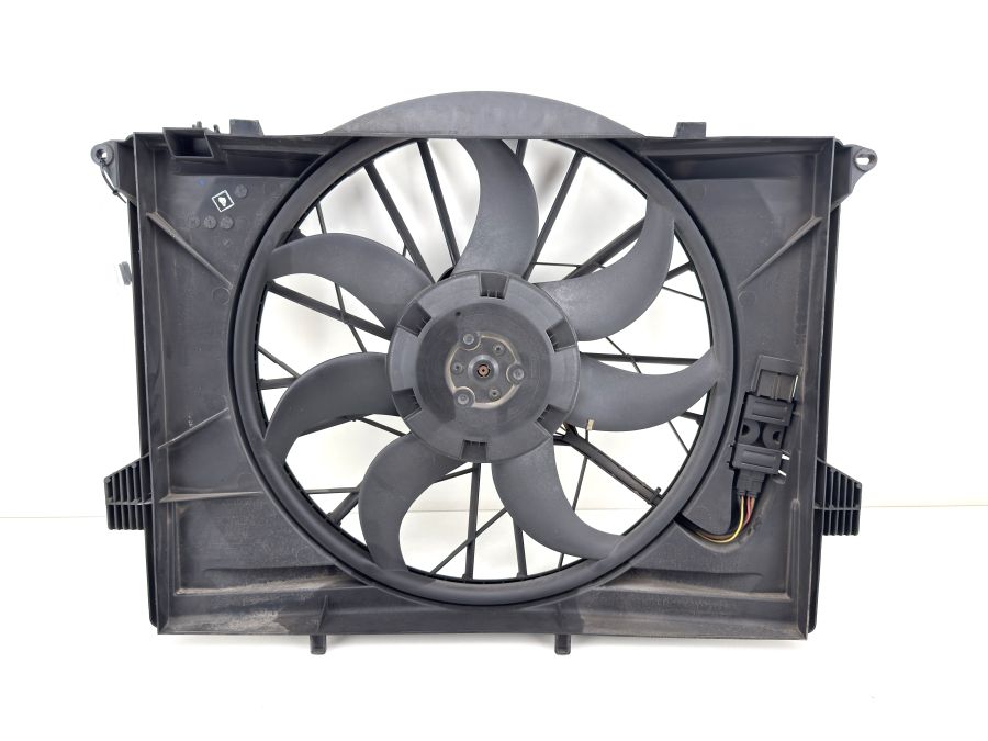 2305000093 2305000593 | Mercedes SL500 | R230 Engine radiator cooling fan module
