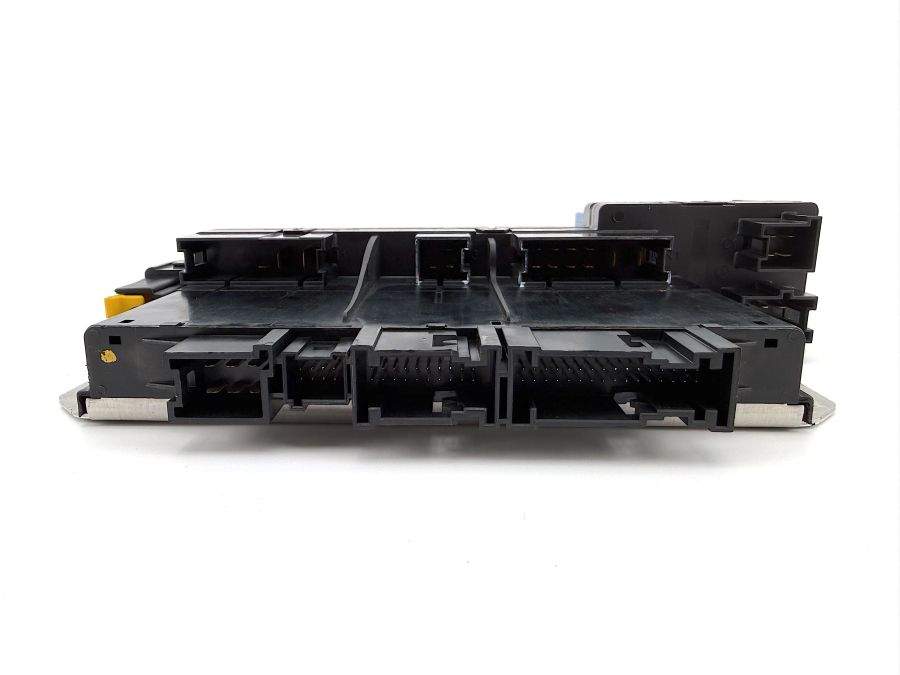 2305455332 2305451001 | Mercedes SL500 | R230 Front right SAM control unit