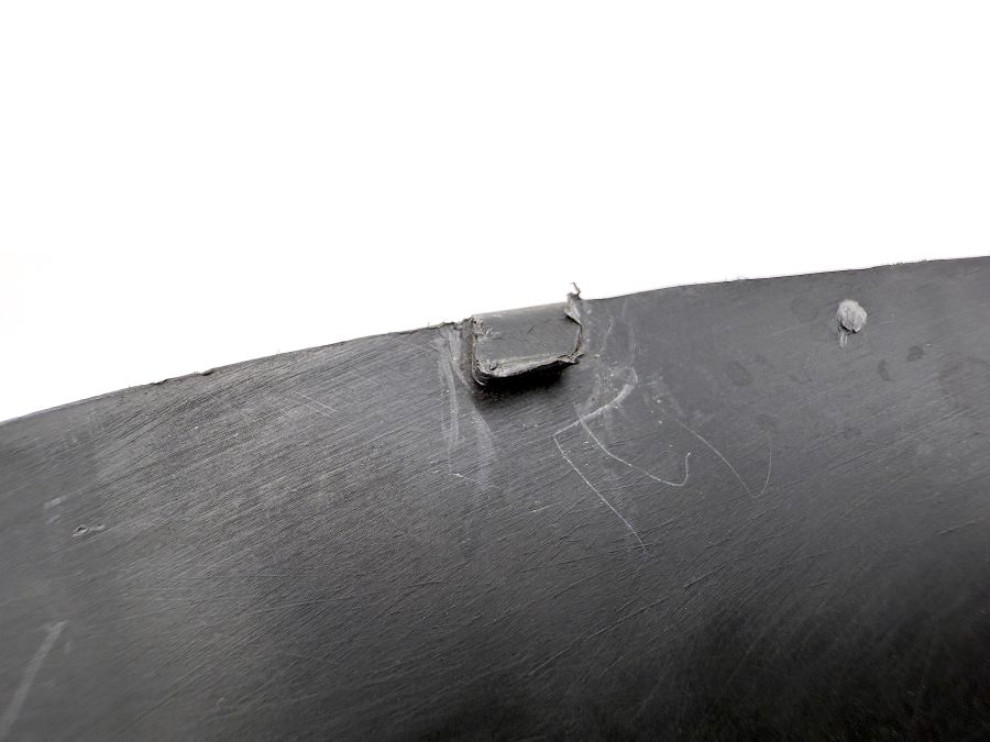 2305460264 2305461780 | Mercedes SL500 | R230 Engine bay left wiring harness duct