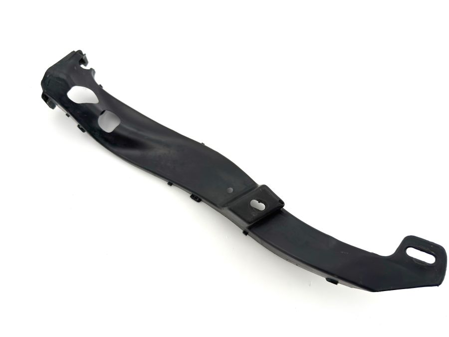 2305460264 2305461780 | Mercedes SL500 | R230 Engine bay left wiring harness duct