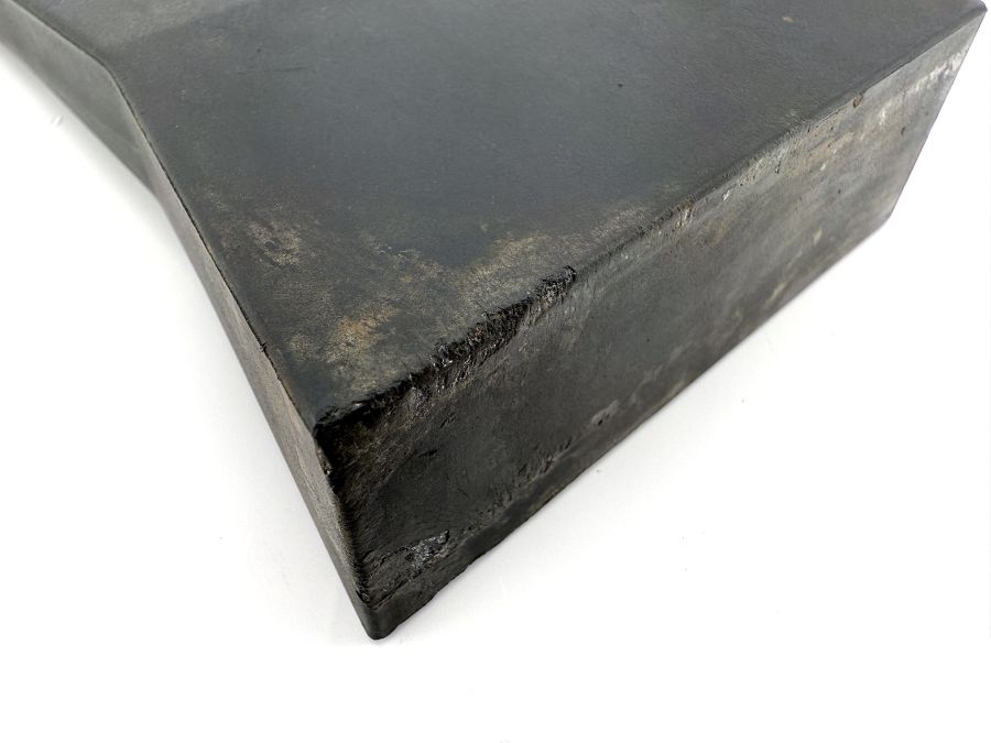 2306190048 | Mercedes SL500 | R230 Battery upper holder