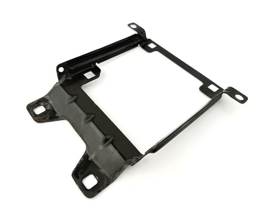 2306260219 2306202914 2306203014 | Mercedes SL500 | R230 Front bumper bracket on stiffening support